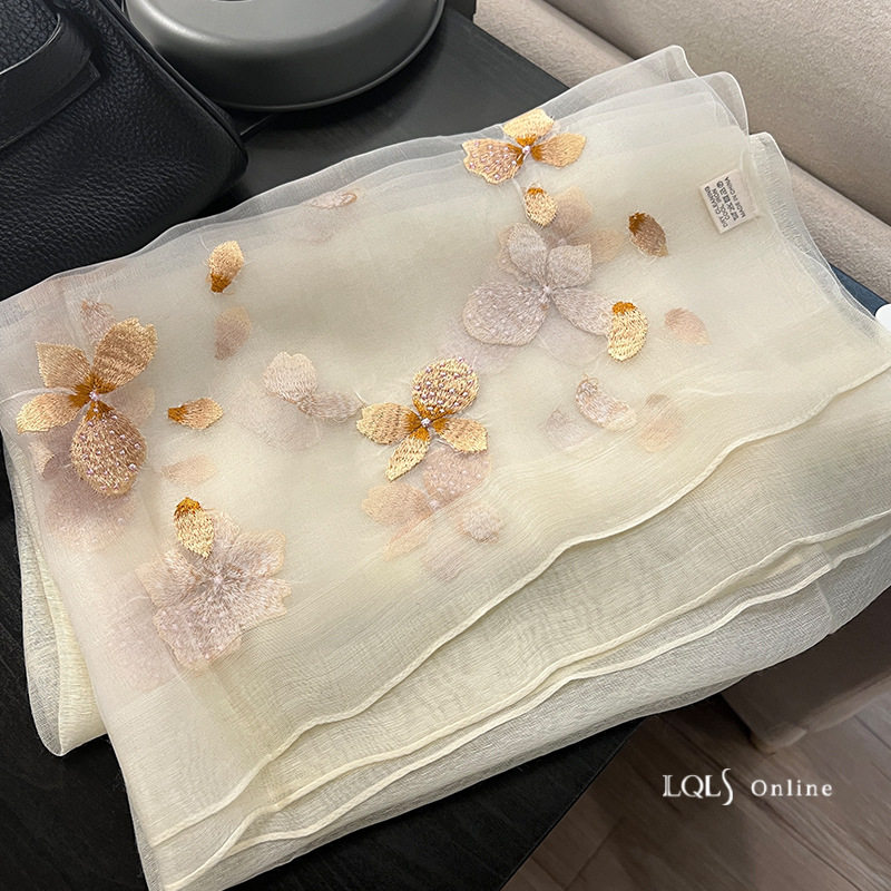 织造局如梦如幻~真丝混纺高级手工绣花仙气围巾女披肩送礼时尚丝