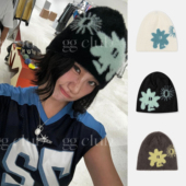 SUNLOVE yeri同款 尼龙提花毛绒针织帽可爱豆豆冷帽 金艺琳 HANNI