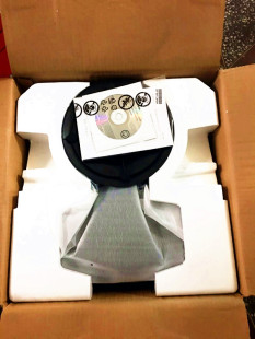 新到全新15寸crt 设备专用纯平显示器 联想大品牌