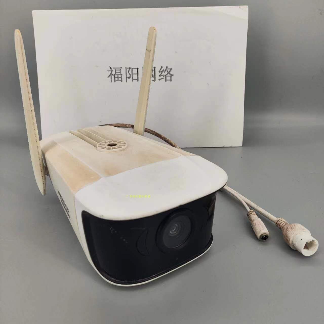 二手海康威视400万摄像头对讲无线看家WIFI监控高清防水 E14H-IWT