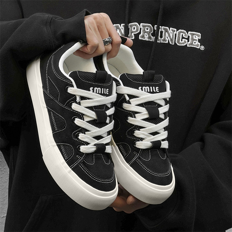 黑色滑板鞋男款休闲2025新款厚底面包鞋学生春夏低帮运动美式板鞋