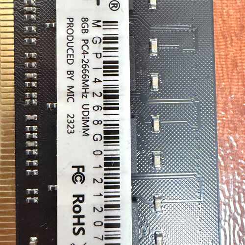 美光8G DDR4 2666MHz UDIMM内存条 件—议价