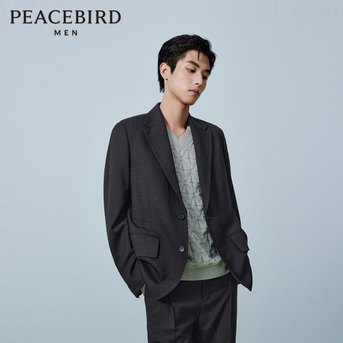 太平鸟男装春季翻领便服短款西装B1BBE1301