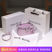 Фиолетовый - бархат - отправить на кулон