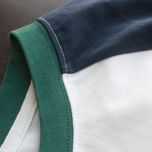 来自感同/24年新品女款厚实纯棉磨毛宽松圆领T恤打底拼色线衣