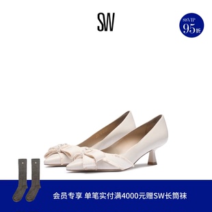 BOWIE 饰蝴蝶结小猫跟尖头高跟鞋 PUMP 珍珠装