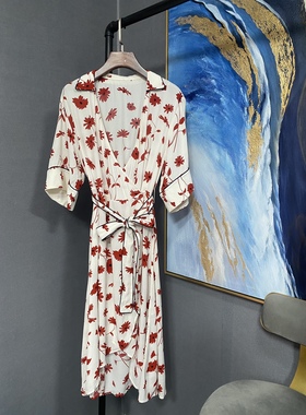 M乳白色红色花朵v领有腰带半袖斜襟连衣裙MAI1DRS053