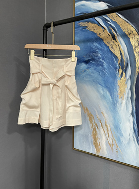 M乳白色有腰绳双侧大兜宽松休闲短裤MBO2SOT014