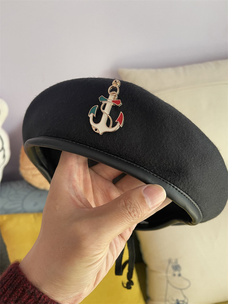 24英伦休闲户外男女徽章贝雷帽 大小号透气四季蘑菇帽 水手JK帽子
