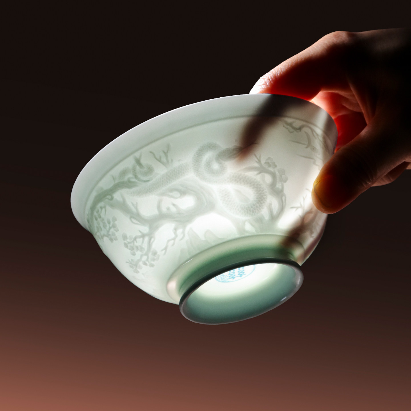 景德镇官方高温陶瓷饭碗中式影青雕刻家用十二生肖吃饭碗礼盒装