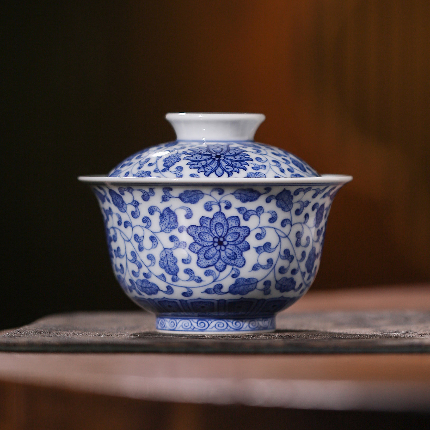 景德镇官方陶瓷青花缠枝莲盖碗茶具仿古手绘单个泡茶碗高档礼盒装