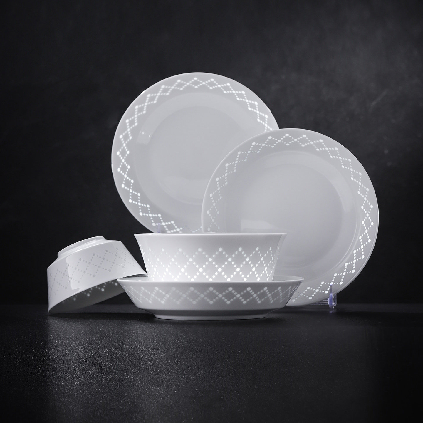 景德镇官方高温白瓷纯色玲珑吃饭碗盘高级感餐具组合家用2026新款