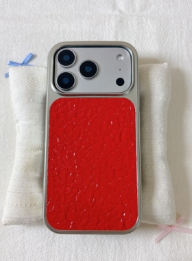 小众简约红色爆裂纹适用苹果17promax手机壳iPhone16新款保护套15 /14/13全包硅胶防摔日韩