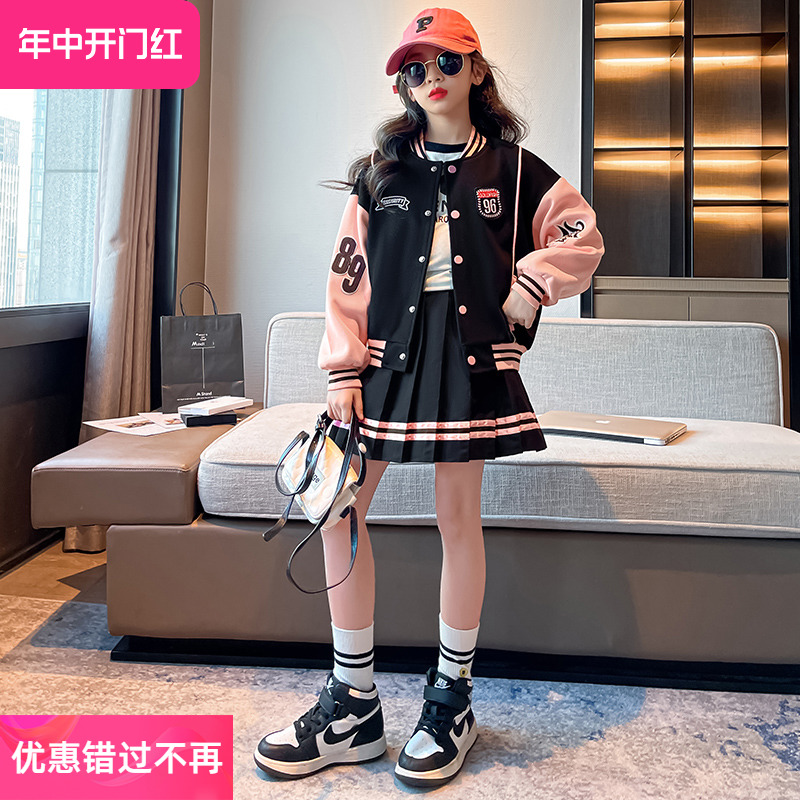 女童连衣裙春秋2024新款洋气儿童春装大女孩棒球服jk百褶裙子套装-封面