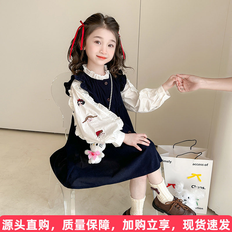 小女孩衬衫背心裙套装图片