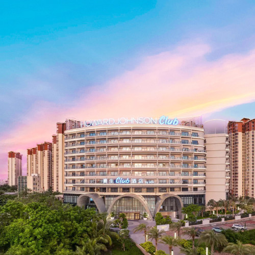【住】远海观景房/园景房2-3晚 【含】部分套餐双人自助早餐 【赠】娥仙岭双人票+鳄鱼小镇双人票+双人温泉体验