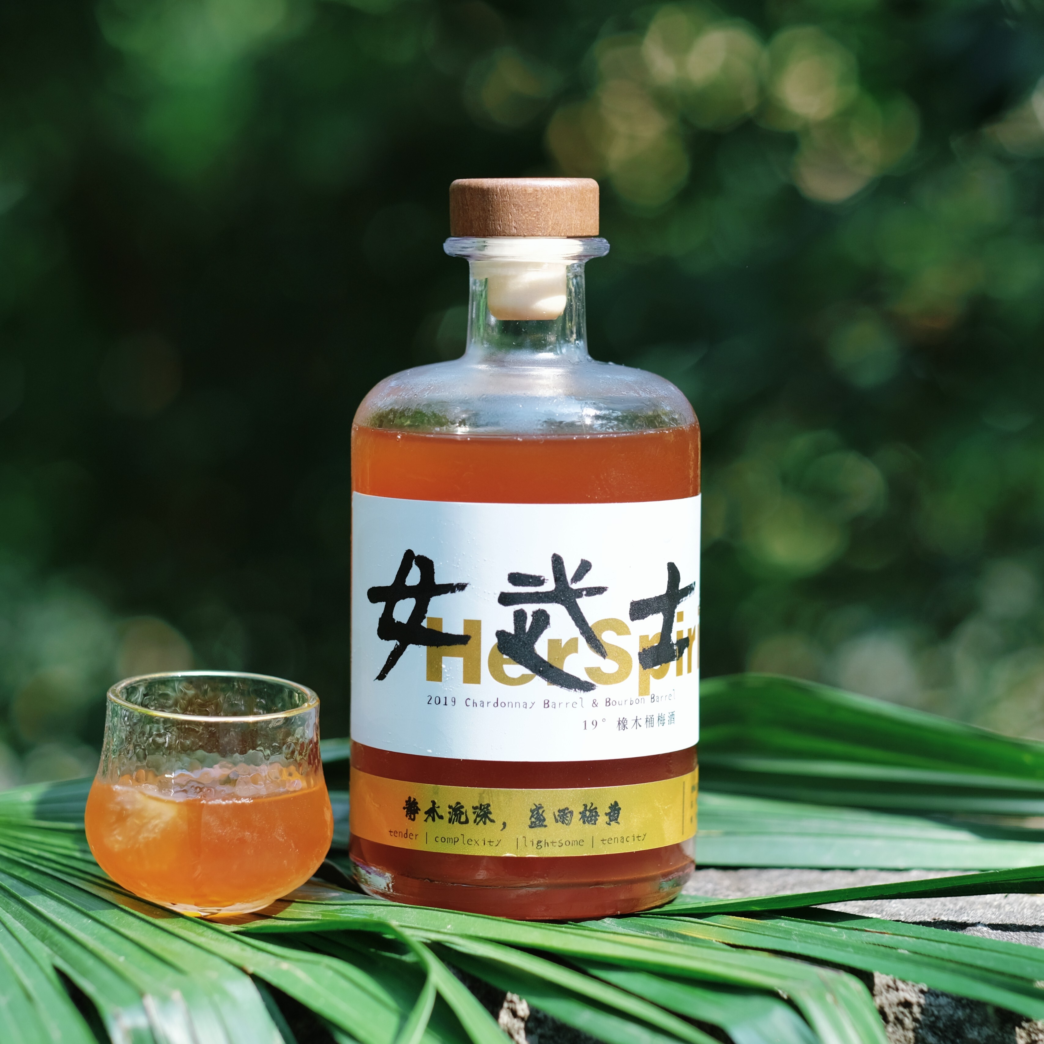 五年时光雕琢 年产3000瓶 国产鼎配 女武士19°橡木桶梅酒女士酒
