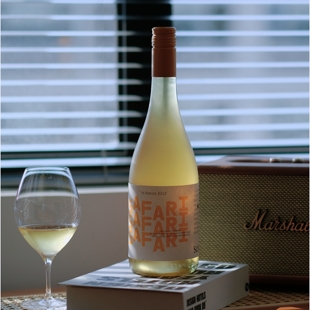 诗歌德酒庄遨游干白葡萄酒自然酒奥地利 手打西柚柠檬茶 奔放