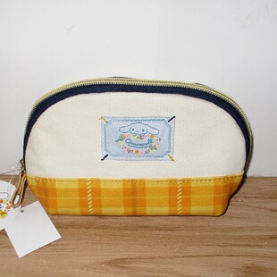 日本Sanrio正品Cinnamoroll玉桂狗 手拿包化妝包收納包女包(菊)