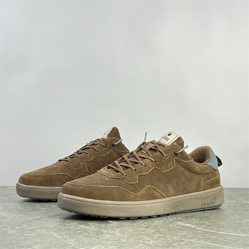 出欧洲单百搭运动鞋男鞋牛反绒皮复古休闲鞋耐磨防滑厚底低帮板鞋