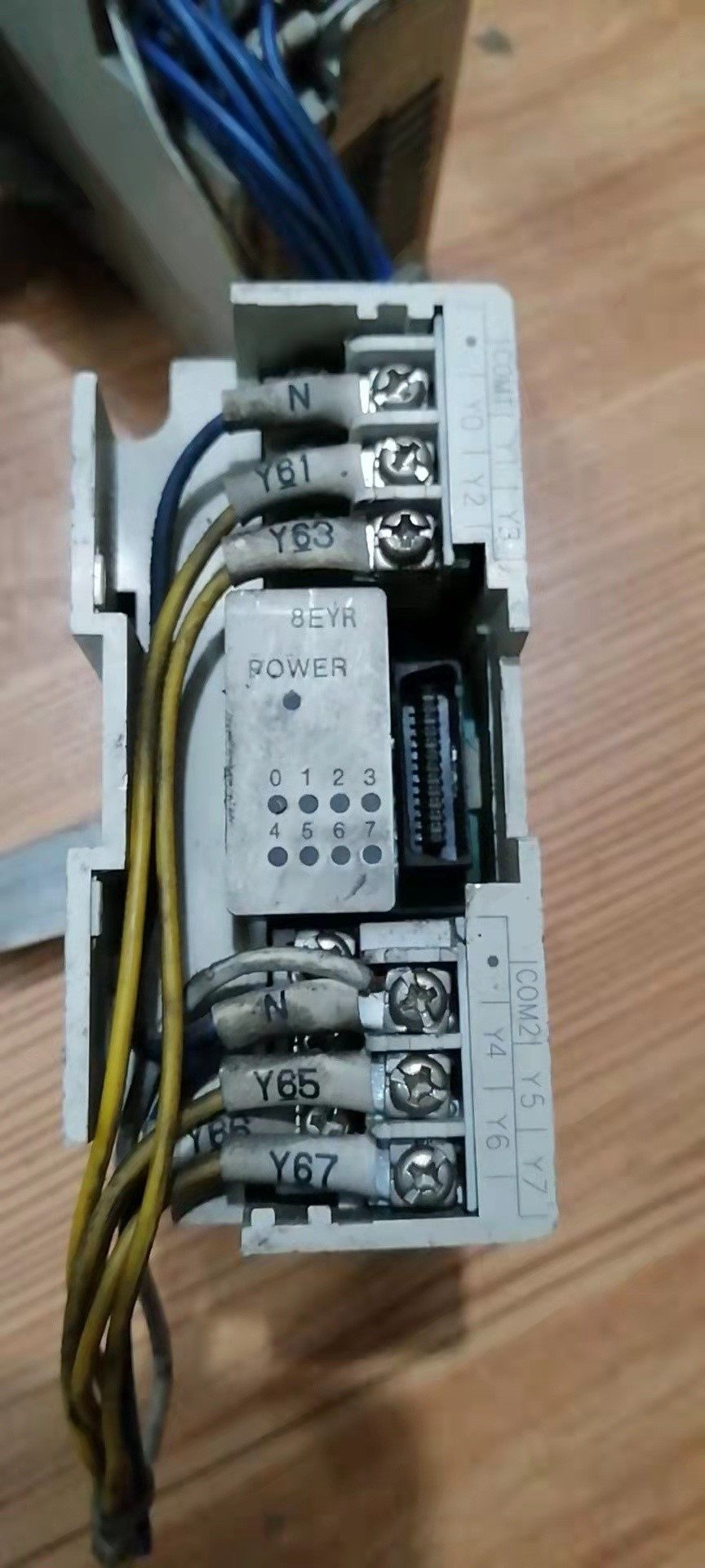 三菱扩展,fx2n-8eyr,1台请询价