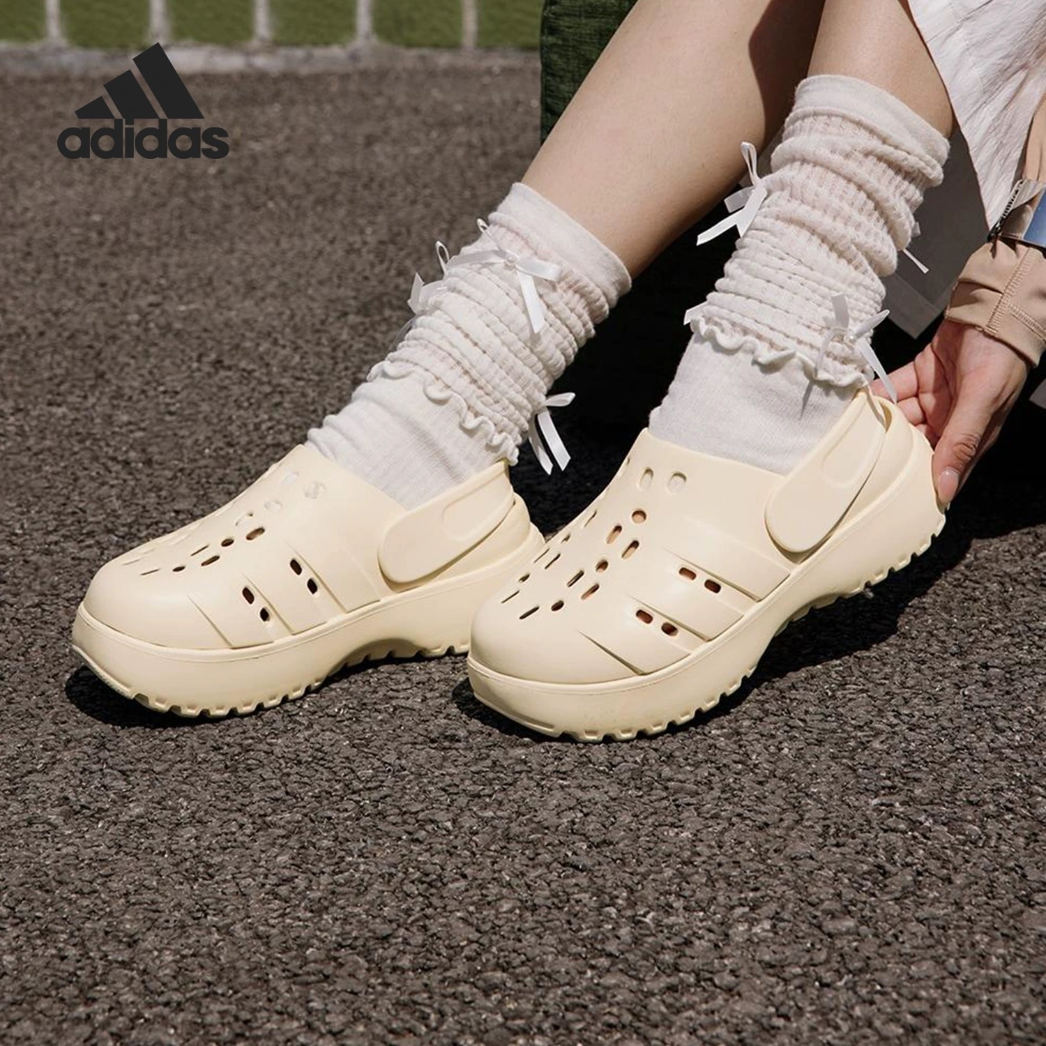 Adidas阿迪达斯男女休闲舒适拖鞋
