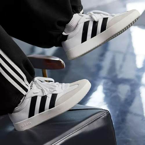 Adidas阿迪达斯BARREDA新款低帮复古轻便耐磨运动休闲板鞋JI2306