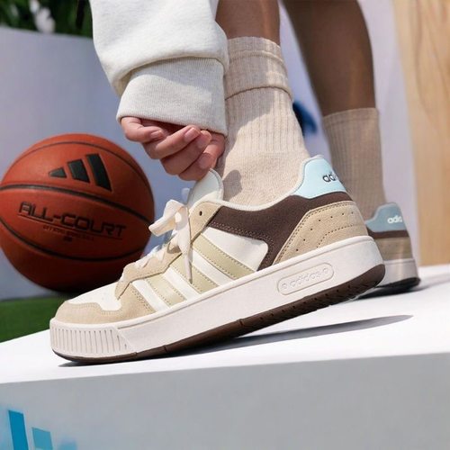 Adidas阿迪达斯男女低帮休闲板鞋