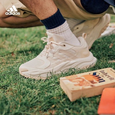 Adidas阿迪达斯男女款跑步鞋