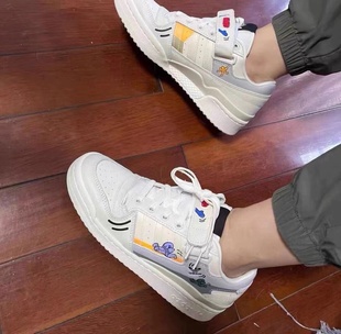 Adidas阿迪达斯FORUM LOW男女同款低帮耐磨运动板鞋GX2181 GX7076