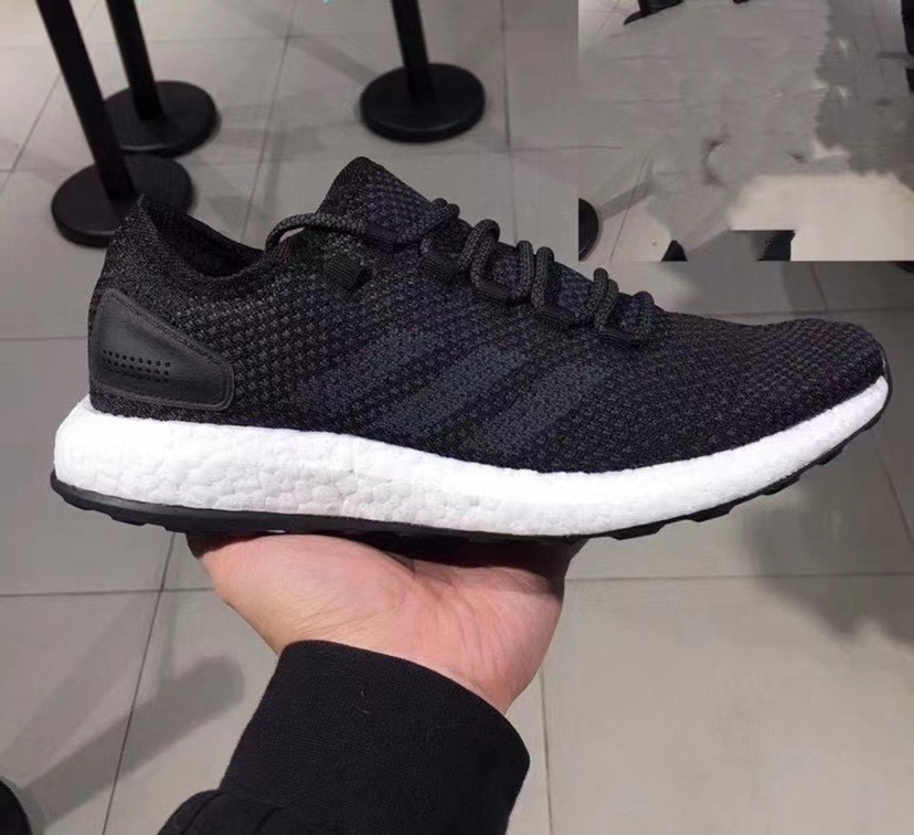 Adidas阿迪达斯PureBOOST跑步鞋