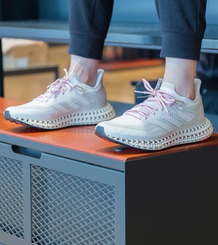 Adidas阿迪达斯男子跑步鞋