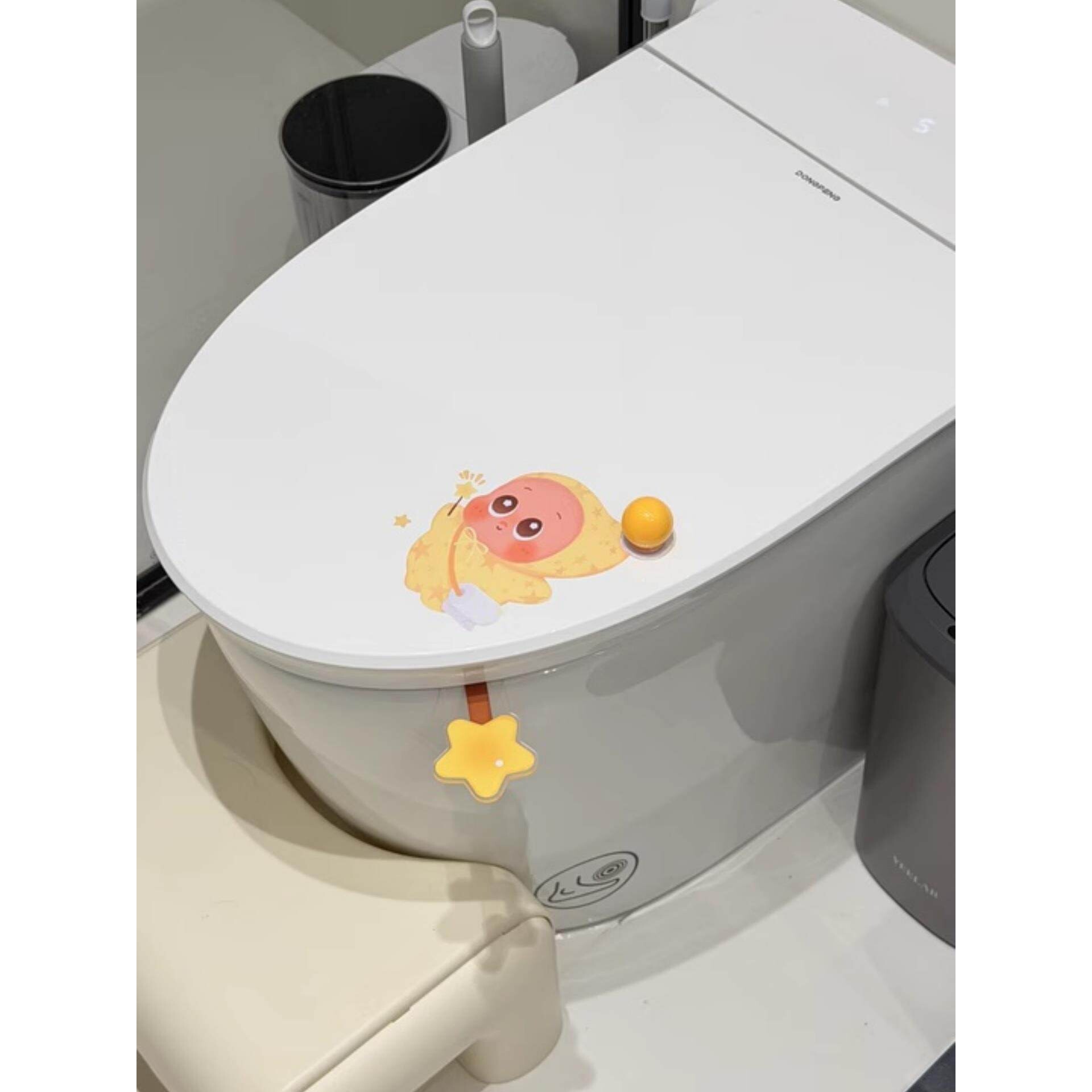 星星人马桶提盖器可爱女生家用卫生间厕所不脏手坐便盖提手掀盖器