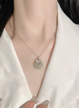 纯银和田玉平安扣项链