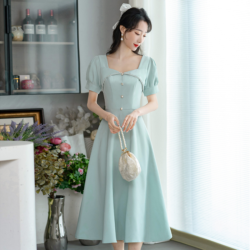 晚礼服女平时可穿小个子洋装