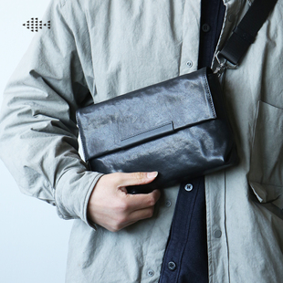 LANSPACE男式 头层牛皮单肩包斜挎包黑色 真皮胸包小方包手机包时尚