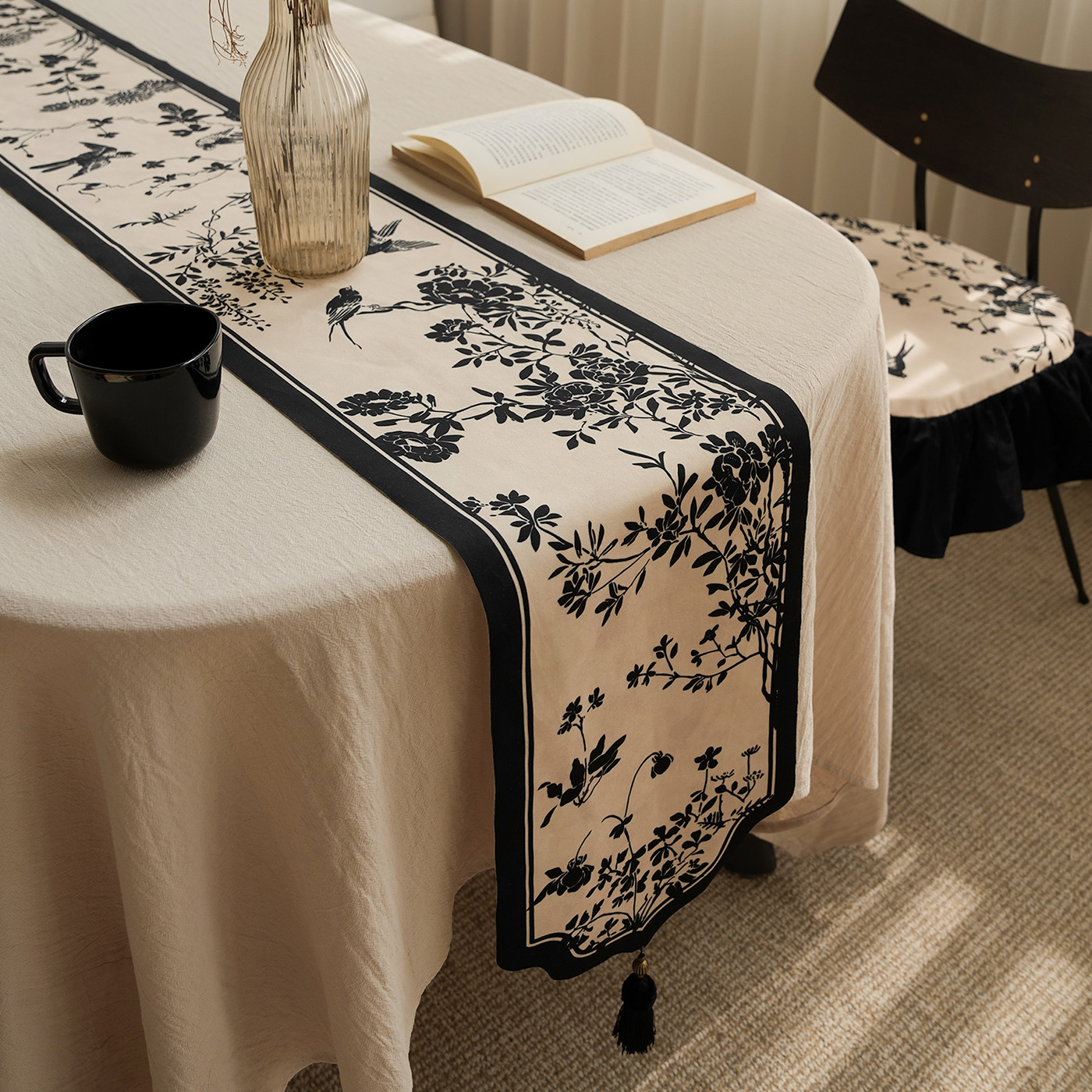 芳羽集新中式桌旗卧室床旗餐桌中间长条桌布复古茶室绒布茶旗家用