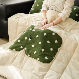 星星森林手拎抱枕被客厅沙发盖毯二合一多功能车载午休抱枕办公室