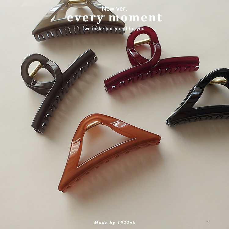 韩国代购高质感黑色几何抓夹大号