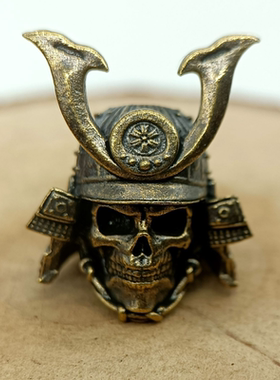 创意新款霸气武士骷髅头刀坠EDC伞绳坠推牌坠弹弓坠DIY无绳单吊坠