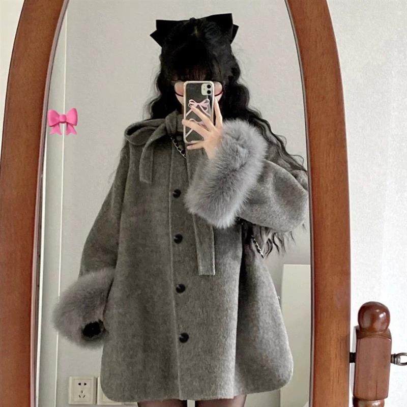 赫本风灰色毛呢外套女秋冬季新款中长款蝴蝶结呢子斗篷大衣小个子