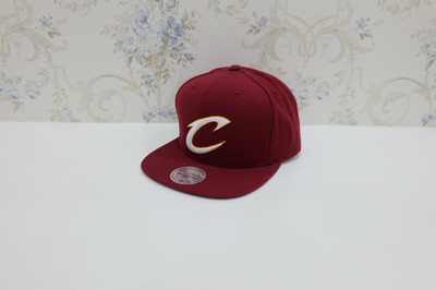 【美国购回】M&N NBA 克里夫兰骑士 C Logo 棒球帽 詹姆斯 欧文