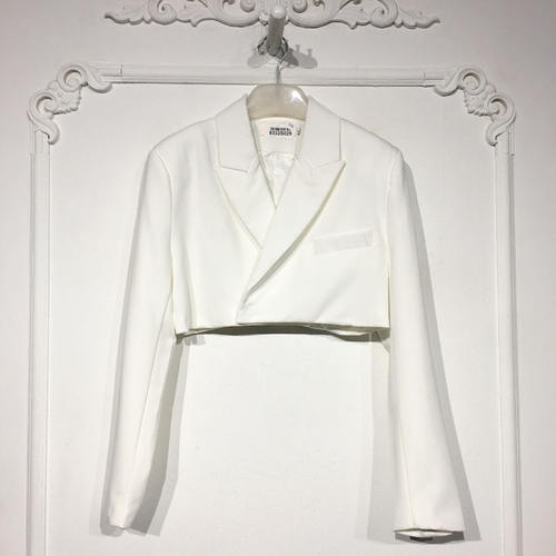 容悦 8332S028 时尚西装外套品牌女装折扣颦薪