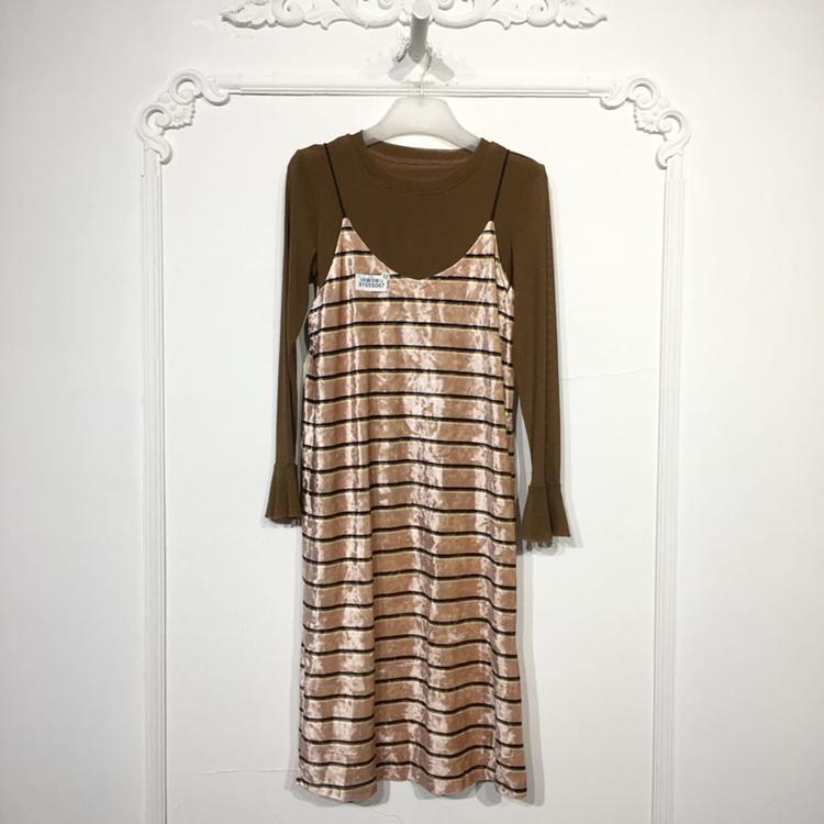 潮系列 8155S067 时尚套装两件套品牌女装折扣颦薪