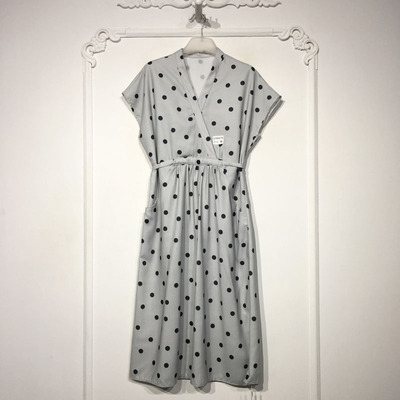 容悦 K50576 时尚连衣裙品牌女装折扣颦薪