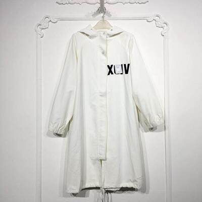 潮系列 8163S245 时尚风衣外套品牌女装折扣颦薪