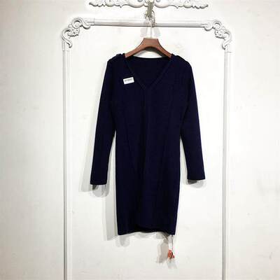 乔系列 D79951 时尚针织连衣裙品牌女装折扣颦薪