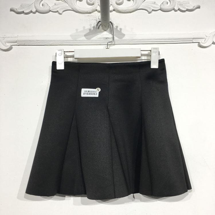 潮系列 8164S063 时尚短裙品牌女装折扣颦薪
