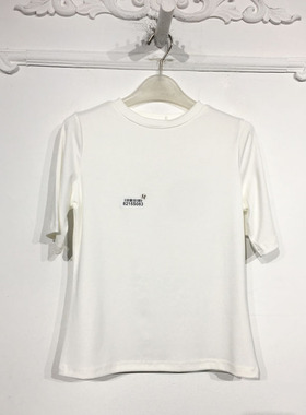 潮系列 8215S083 时尚T恤品牌女装折扣颦薪