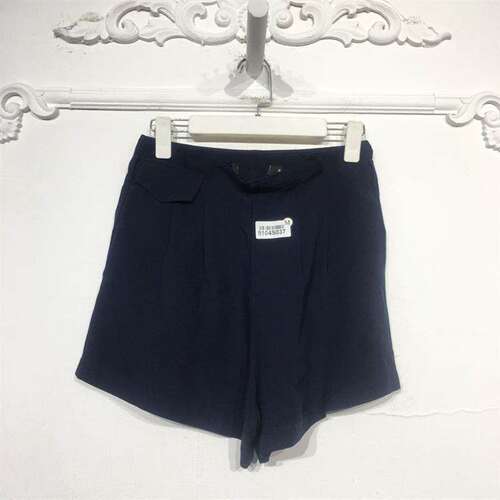 恩RN系列 8104S037 时尚短裤品牌女装折扣颦薪